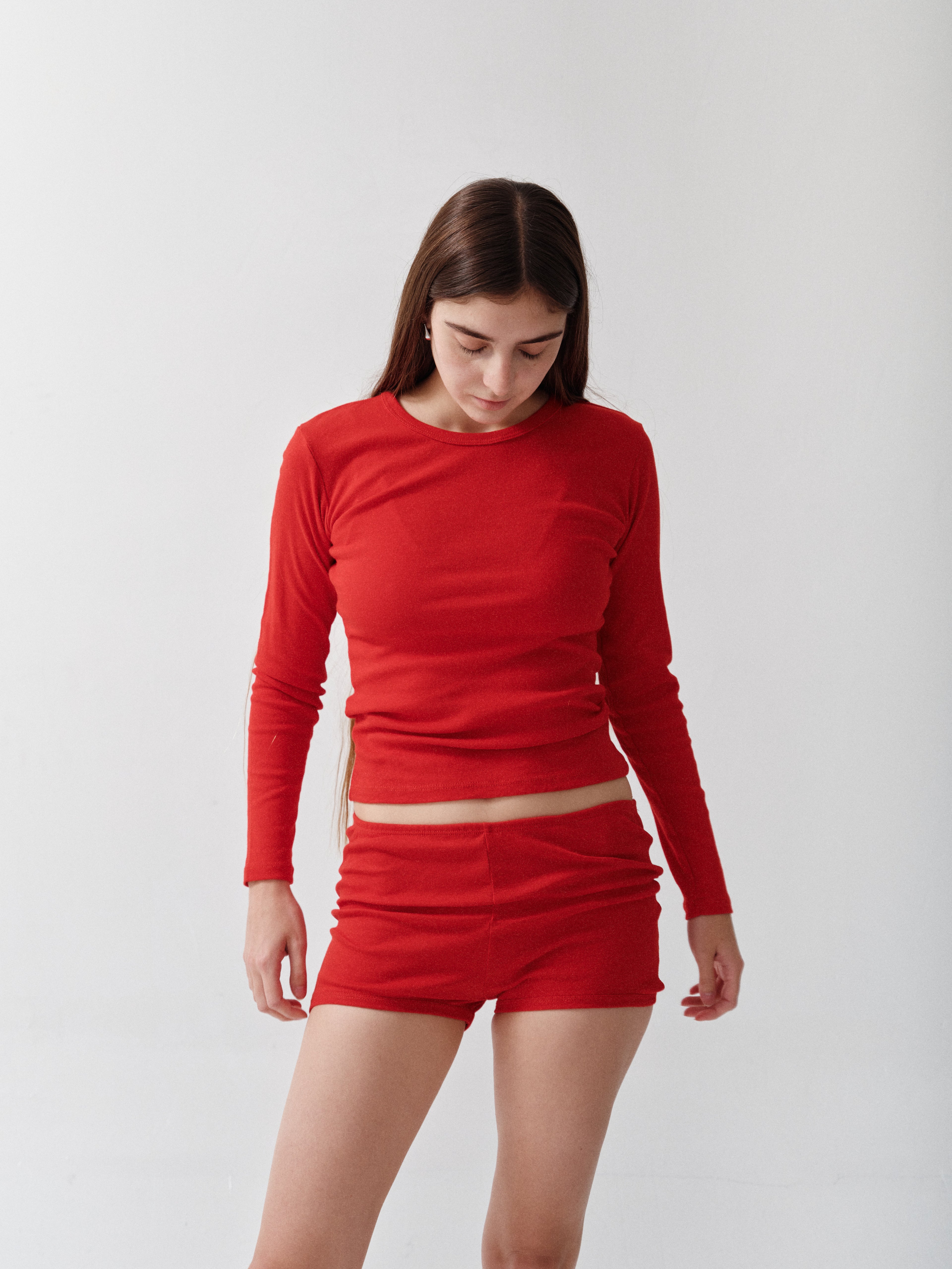 Taya tee - red